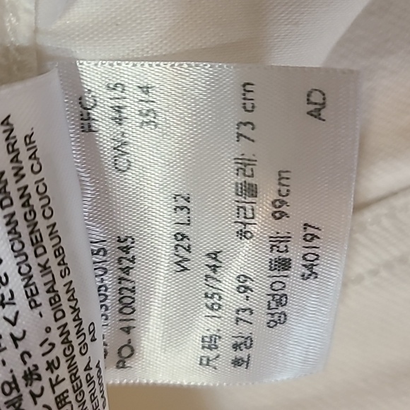 White 505 Straight Levi jeans, 29 in waistline, size 8-10 - Picture 10 of 10